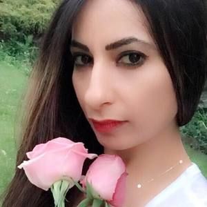 Meet your Posher, Amal